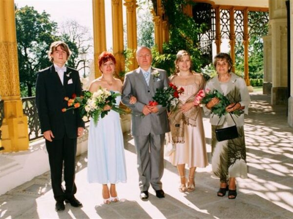First cokemaking wedding